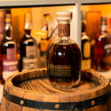 將圖片載入圖庫檢視器 The Glenrothes 40 Years Old Quantum