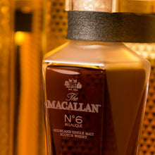 將圖片載入圖庫檢視器 The Macallan No.6 in Lalique Decanter