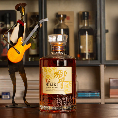Hibiki 響 12 Years Old 花鳥風月版