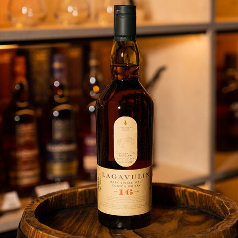 Lagavulin 16 Years Old