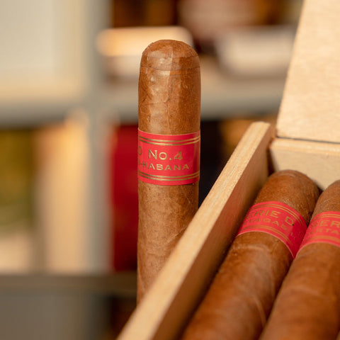 Partagas Series D No. 4